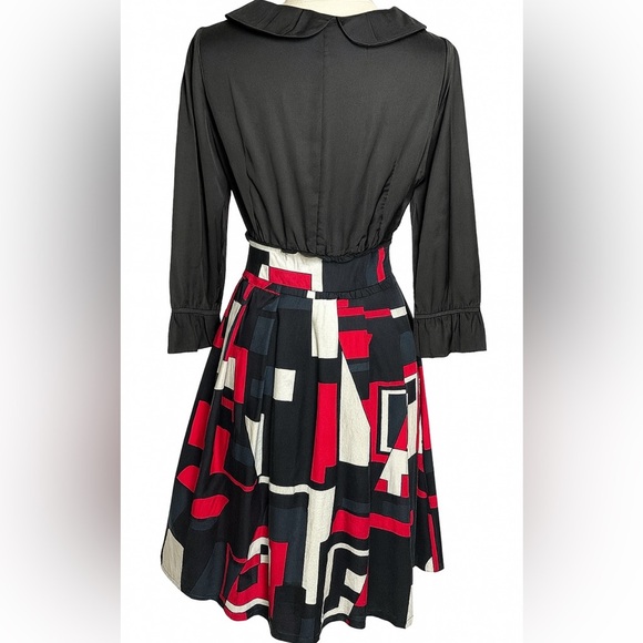 Vintage Black Button Front Dress with Abstract Geometric Skirt – Size M - Picture 2 of 2
